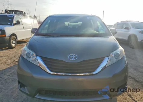 2011 Toyota Sienna Le 8-Passenger из США, поврежденный, VIN 5TDKK3DCXBS088015